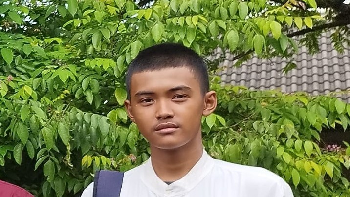 Ahmad Khoiron Nawawi